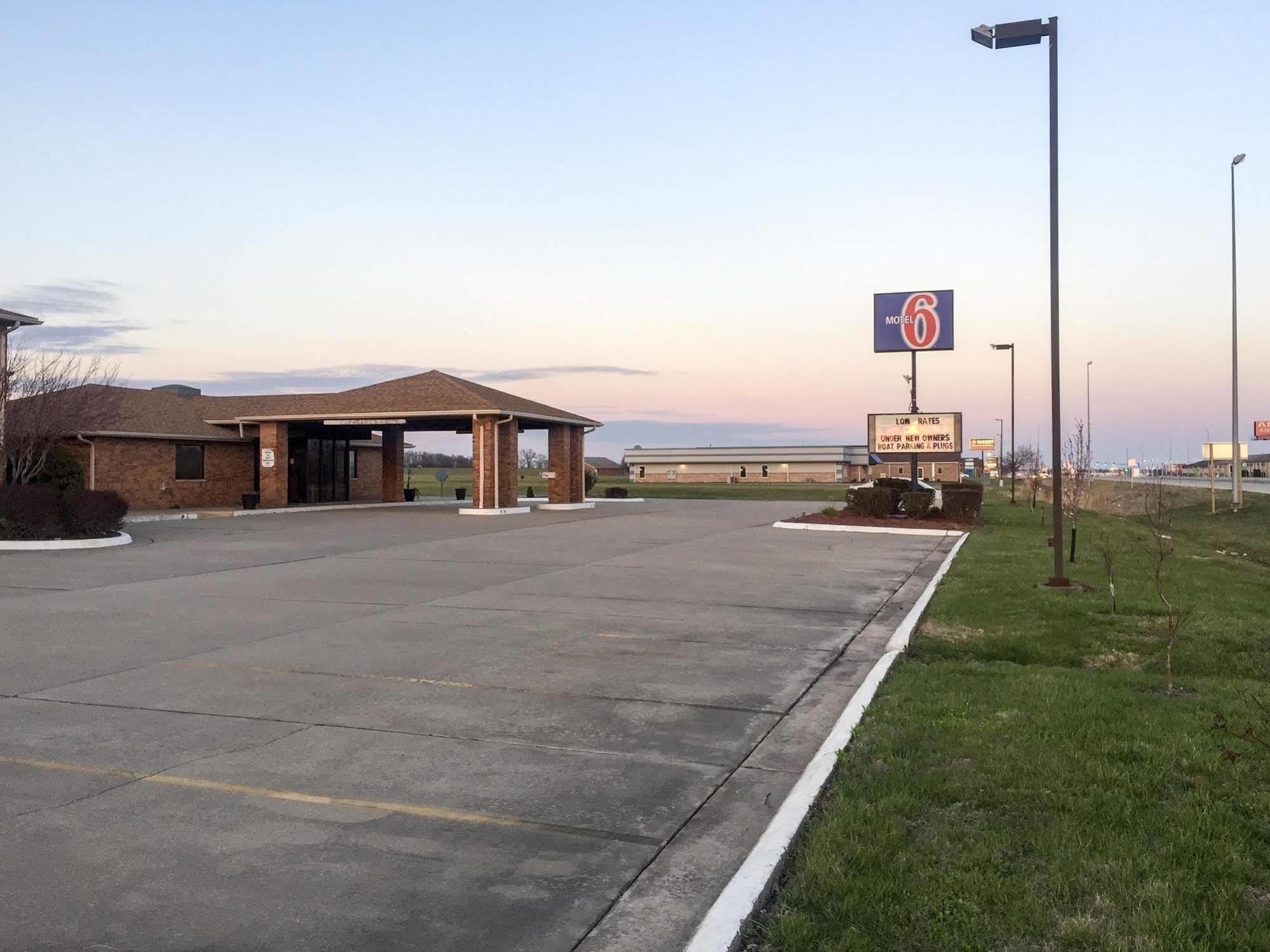 Motel 6-Marion, Il Exterior photo